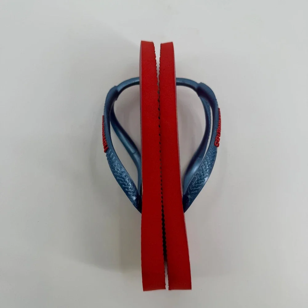Havaianas Disney Snow White Red Flip Flops Girls Size 11/12C Sweet As Apple Pie